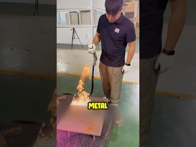 Remove Rust Without Touching The Metal #youtubeshorts #youtube #construction #inventions #shorts