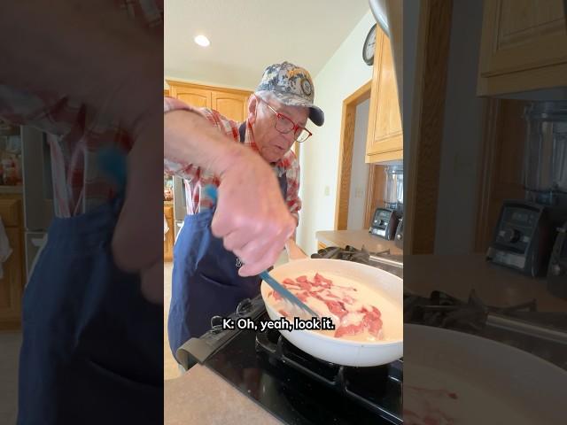 Part 3 of 4 of Kenny’s Kitchen: Chipped Beef/SOS. Full video posted! #kennyskitchen #patriotickenny