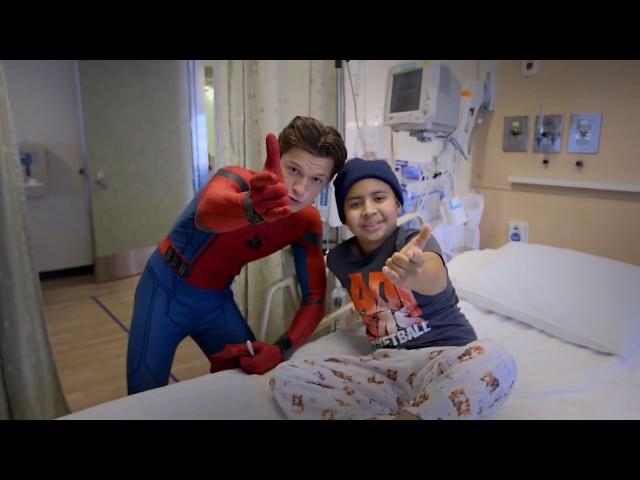 Tom Holland, Spider-Man: Homecoming, Visits Kids at Children's Hospital Los Angeles