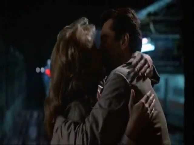 FALLING IN LOVE (MOVIE,1984) - THE FIRST KISS