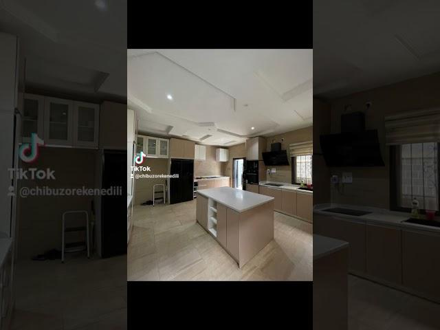 DISTRESSED HOUSE FOR SALE IN ENUGU STATE.