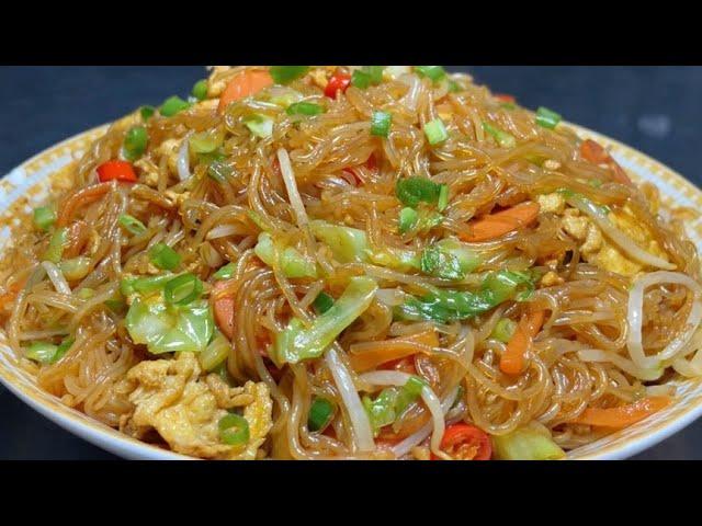 The chef teaches you the home-made practice of fried rice noodles, the steps are detailed