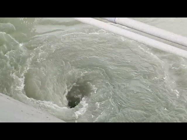 whirlpool of the Dam.