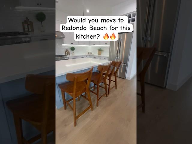 Would you want to entertain in this #kitchen? #RedondoBeach #LosAngelesRealEstateMarket #Luxury #LA