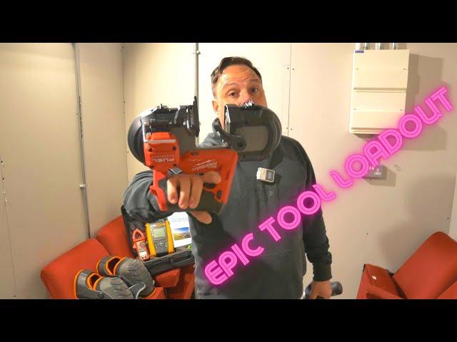 Awesome tool loadout for electricians - Solar and Battery installers essentials