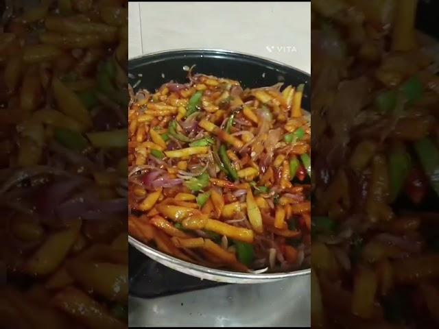 #shorts #viralvideo #viralshorts #chillipotato #homemade #tasty #potato #tomato #onion #food #bajaj