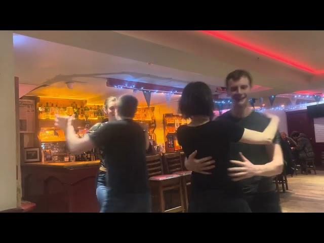 Neligans Bar Dingle - Hornpipes (Set Dancing)