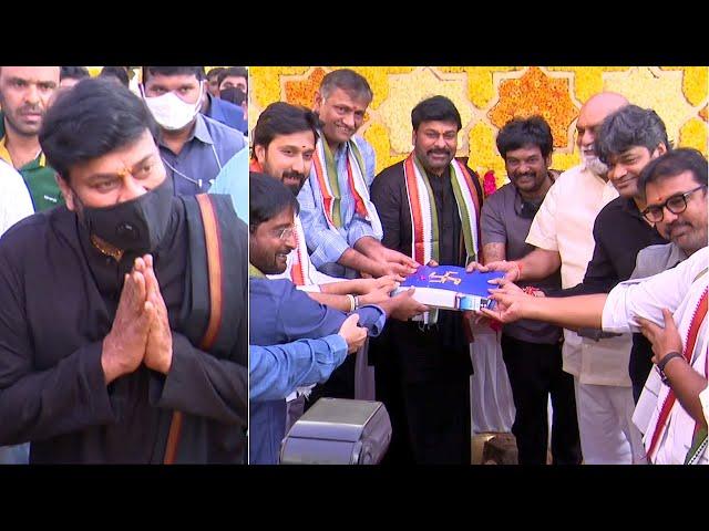 #Mega154 Movie Launch Video | Megastar Chiranjeevi | Director Bobby | Devi Sri Prasad | News Buzz