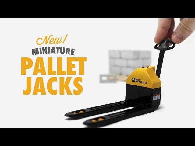 Check out the new miniature pallet jacks from Mini Materials!