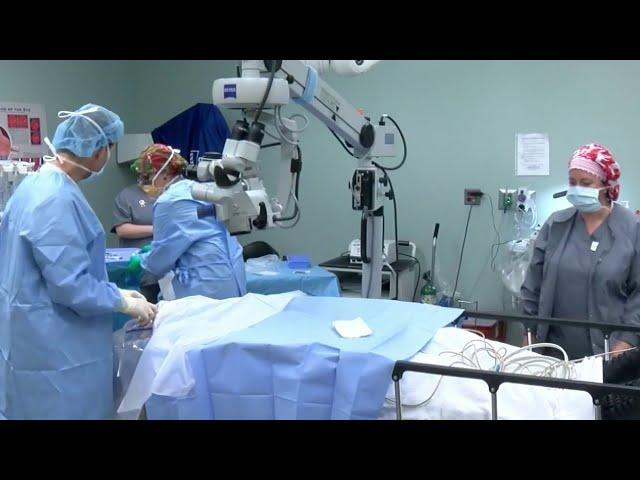 Local eye care center offers free surgery for holidays