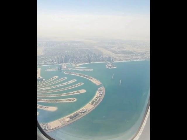 Palm Jumeirah Dubai, One of the worlds largest man made island in Dubai #palmjumeirah #dubai