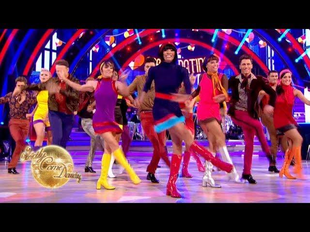 Pro Dancers' group dance to 'Too Many Fish in The Sea' - Strictly Come Dancing 2017