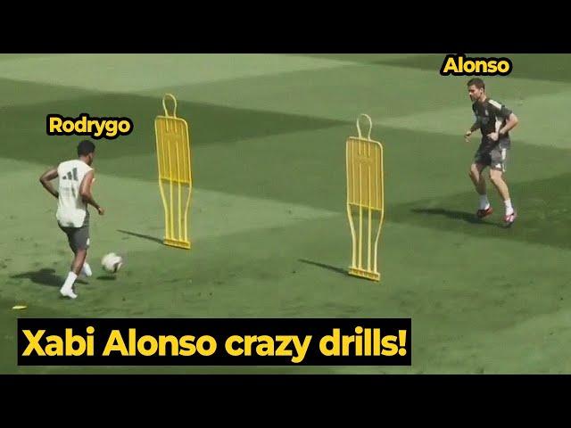 [FULL VIDEO] Xabi Alonso pushing Rodrygo as he leading the tactical work in training today