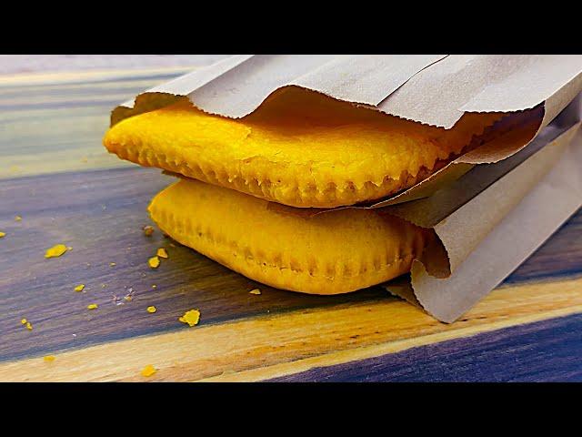 How To Make The Best Jamaican Beef Patty | Flaky and Juicy!