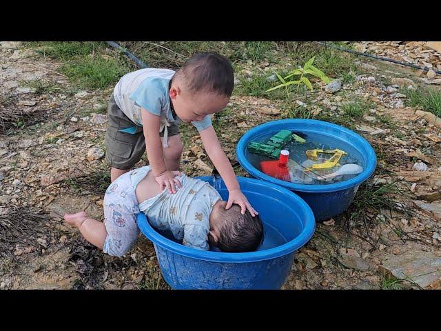 The single mother harvested vegetables, tubers, and fruits to sell at the market and build a house.