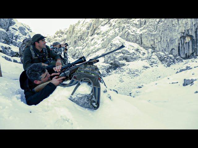 Caza extrema bajo la nieve