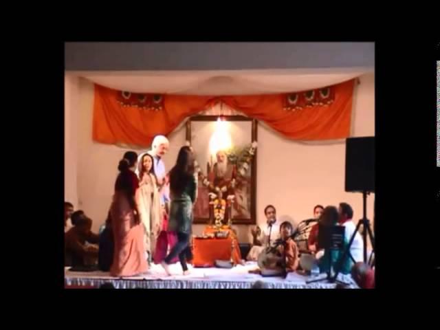 Hanuman Chalisa - Hanuman Jayanti 2013