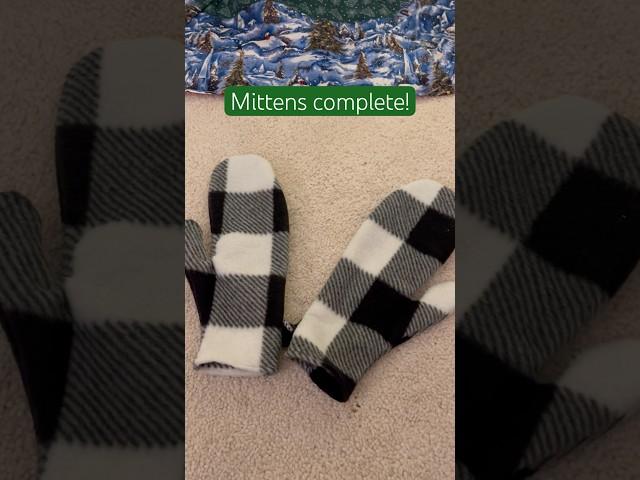 Sew some easy fleece mittens for the holidays! #shorts #sewing #diy #christmasgifts