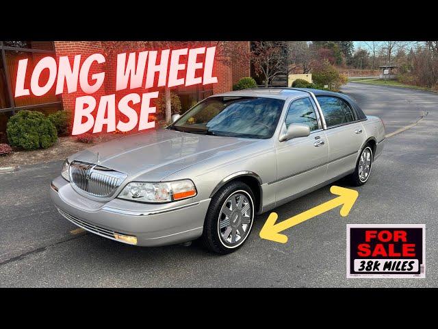 2003 Lincoln Town Car Cartier L RARE!! Only 38k Miles FOR SALE by Specialty Motor Cars