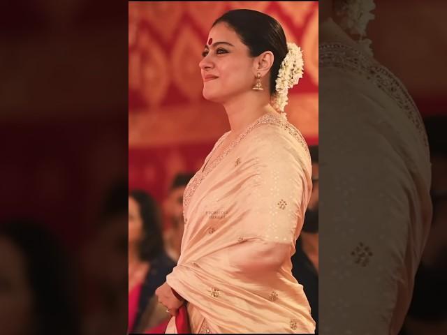 Kajol Celebrates Durga Puja in STYLE #shorts #viral