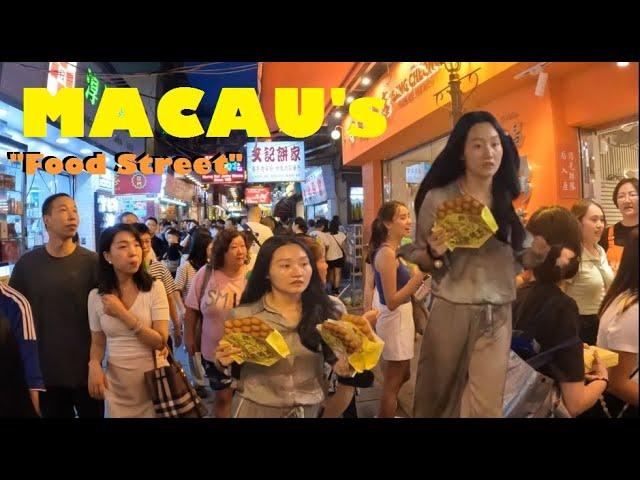 Macau FOOD STREET (in Taipa Village): Rua do Cunha 官也街