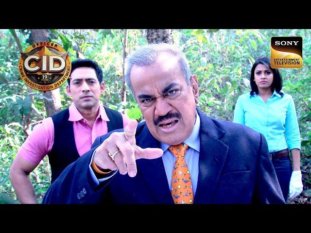 एक Foreigner के Words CID को कैसे ले गई Jungle में? | CID | Full Episode