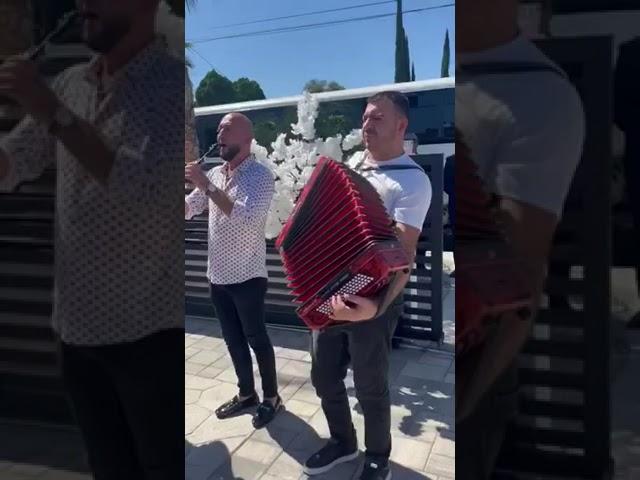 Armenian wedding in USA dhol Avo(Malatiaci)-klarnet Hranto-accordion Tom