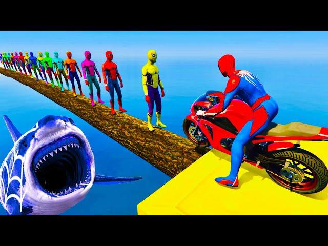 GTA V New Epic Parkour Race For Car Racing Challenge by Motorcycle, Founded Spider Shark