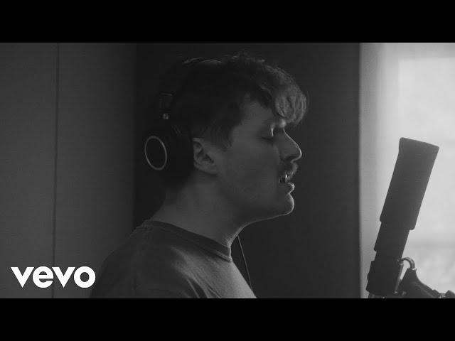 Zach Russell - People, People, People (Official Music Video)