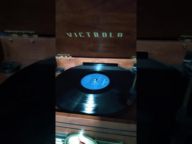 Victrola 7 in 1 Turntable Entertainment System