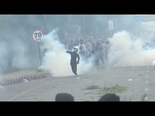 Clashes erupt in Pakistan during demonstration in support of former leader Imran Khan | VOA News