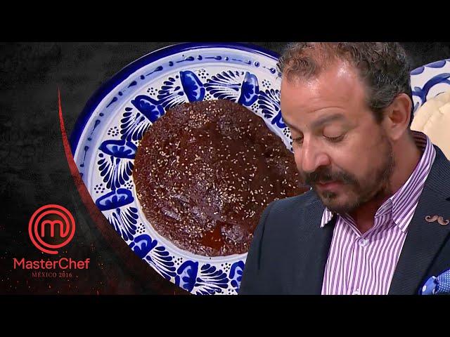 ¡El mejor mole! | MasterChef México 2016