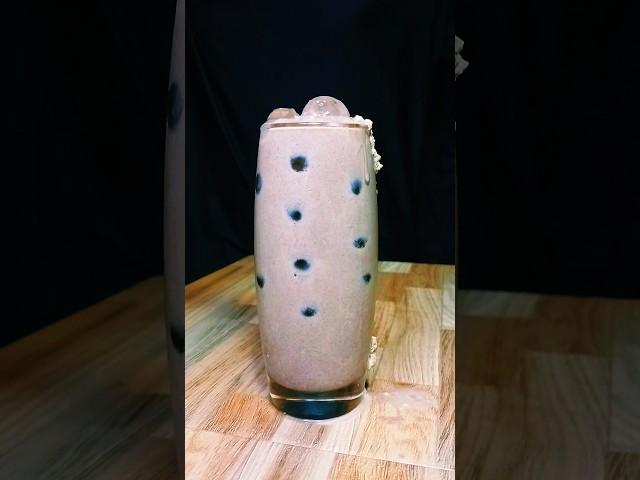 Oreo Milkshake Like You’ve Never Seen!  So Creamy & Easy! #Shorts