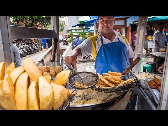 Indonesian Street Food Tour of Glodok (Chinatown) in Jakarta - DELICIOUS Indonesia Food!