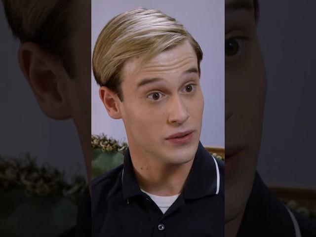 Tyler Henry Passes Anna Nicole Smith's Note to Larry Birkhead | Hollywood Medium