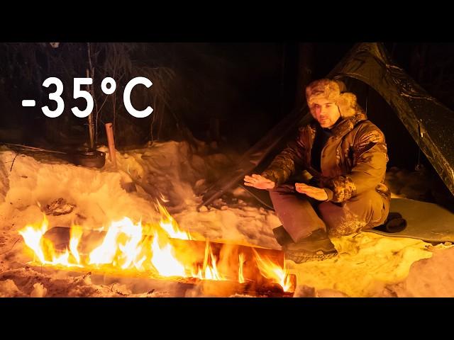 Extreme Winter Camping: Surviving -35°C | Bushcraft Survival in Extreme Cold 