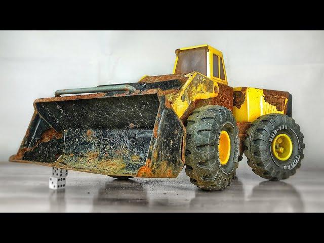 Restoration Tonka Mighty Loader 1975s - Toy very rusty