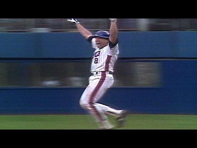 NLCS Gm5: Mets win on Gary Carter's walk-off single