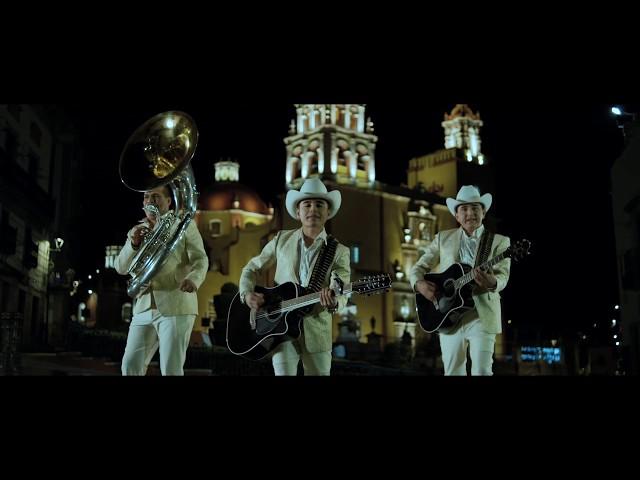 Los Plebes del Rancho de Ariel Camacho - Que Se Canse de Llamar [Official Video]