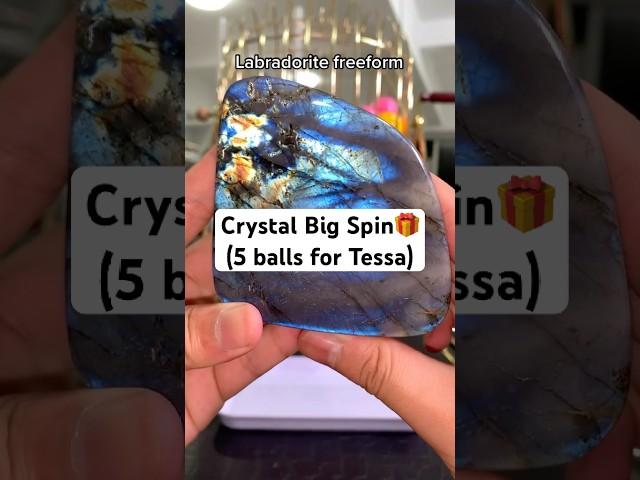 If you want some crystals but don’t know what to get, you can try our “Crystal Big Spin”