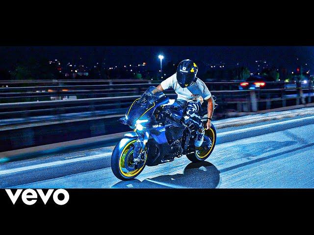 Living life in the night - Yamaha R1M (feat. Michelle Fantazzini & Emazeoli)