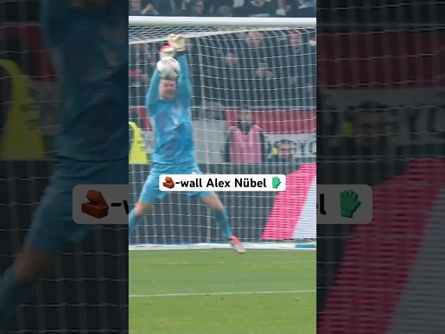 One save was better than the next, just amazing goalkeeping by Alex Nübel 