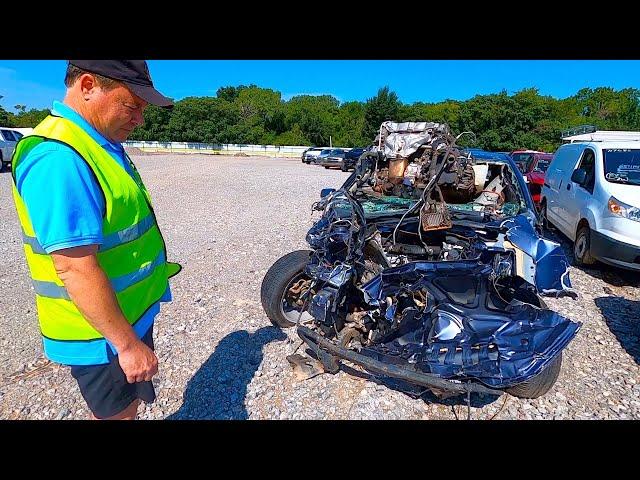 Copart Walk Around + Carnage with Monkey Wrench Mike! 8-18-2020