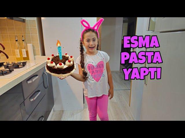 ESMA PASTA YAPTI !! ARKADAŞLARIMIZIN İSİMLERİNİ OKUDUK ماما جابت بيبي - جنى مقداد | طيور الجنة