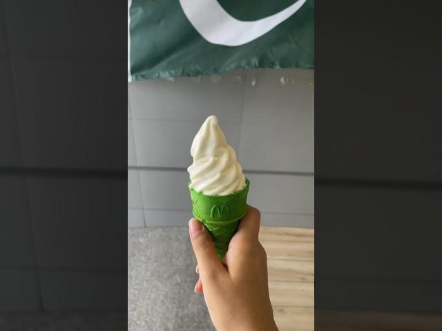 #mcdonaldspakistan decorated for #pakistanindependenceday with green #icecreamcone