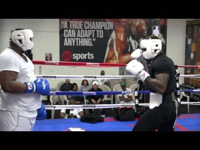 Heavyweight sparring inside the Mayweather Boxing Club