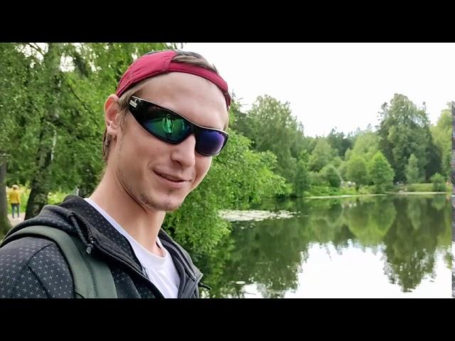 Щука в траве на воблер