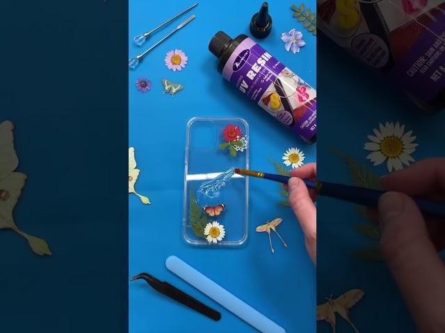 DIY Phone Case Using Alumilites Amazing UV Resin