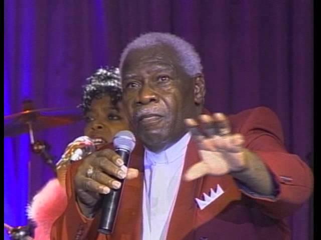 Rev. F. C. Barnes - I Love You For Being So Good/ Rough Side of the Mountain