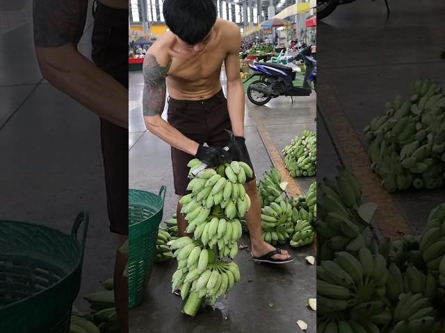 Thai Banana cutting skills